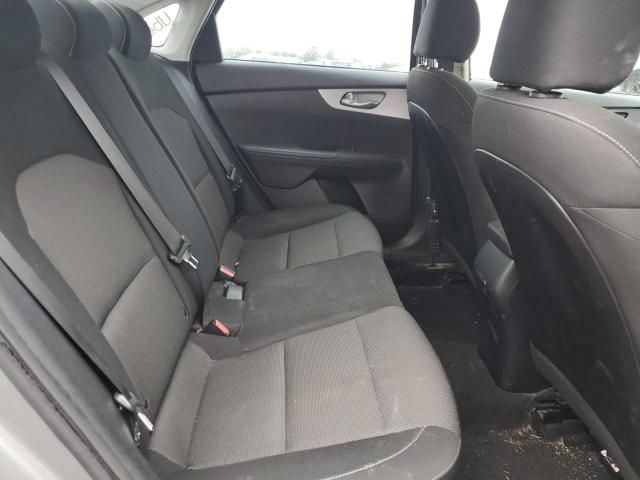 3KPF24AD3NE424512 - 2022 KIA FORTE FE GRAY photo 10