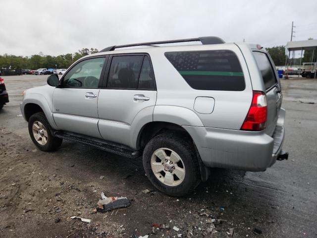 JTEZU14R168048798 - 2006 TOYOTA 4RUNNER SR5 SILVER photo 2