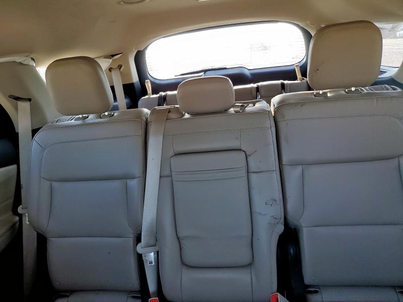 1FMSK7DH4NGA07703 - 2022 FORD EXPLORER XLT Gris foto 10