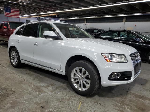 WA1LFAFP8FA023027 - 2015 AUDI Q5 PREMIUM PLUS WHITE photo 4
