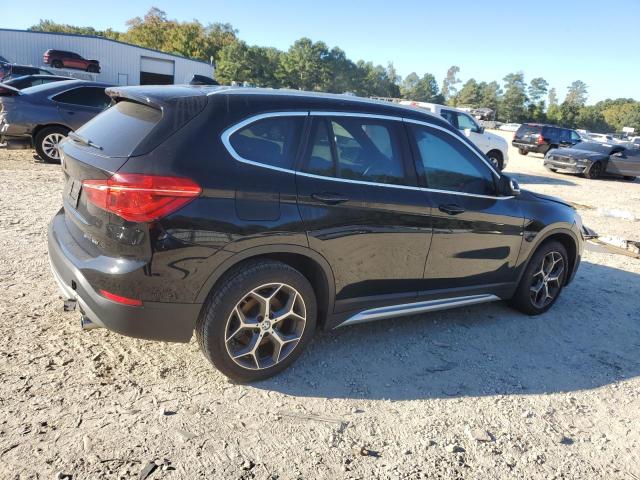 WBXHU7C33J5L07739 - 2018 BMW X1 SDRIVE28I BLACK photo 3