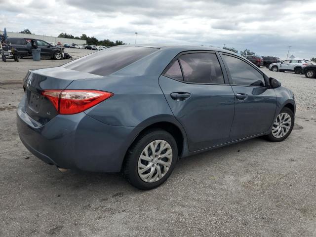 2T1BURHE3HC883496 - 2017 TOYOTA COROLLA L GRAY photo 3