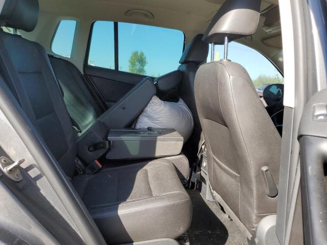 WVGAV3AX4DW596702 - 2013 VOLKSWAGEN TIGUAN S GRAY photo 11