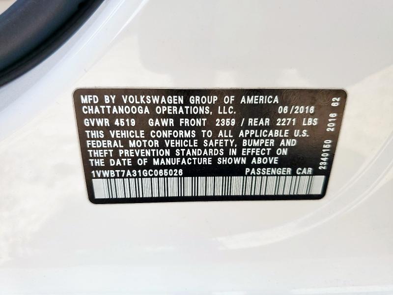 1VWBT7A31GC065026 - 2016 VOLKSWAGEN PASSAT SE Білий фото 12
