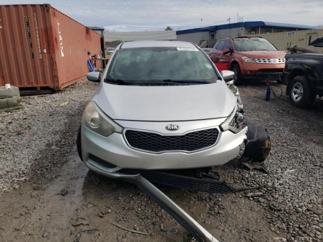 KNAFK4A65E5171977 - 2014 KIA FORTE LX SILVER photo 5