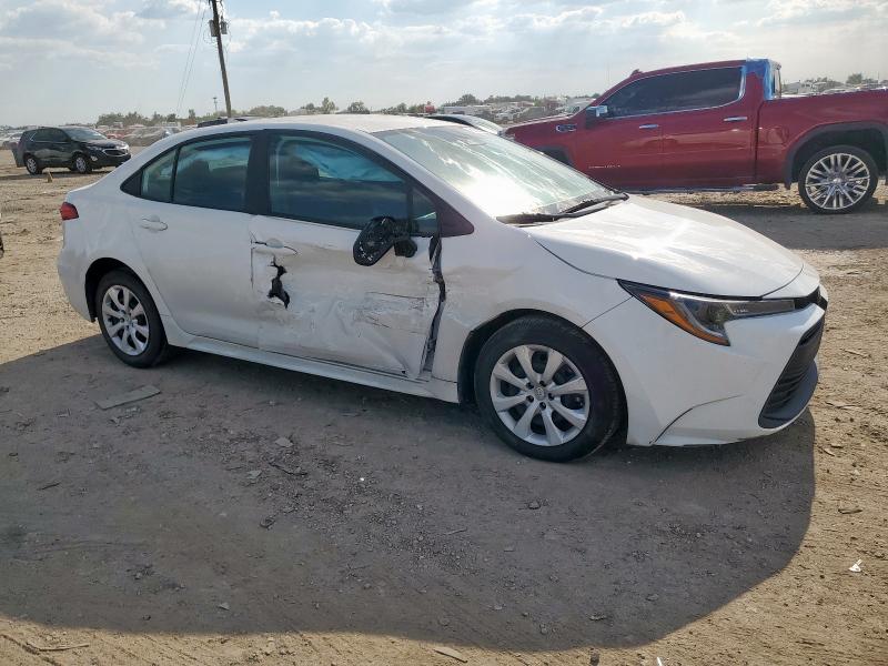 5YFB4MDE2RP080463 - 2024 TOYOTA COROLLA LE თეთრი ფოტო 4