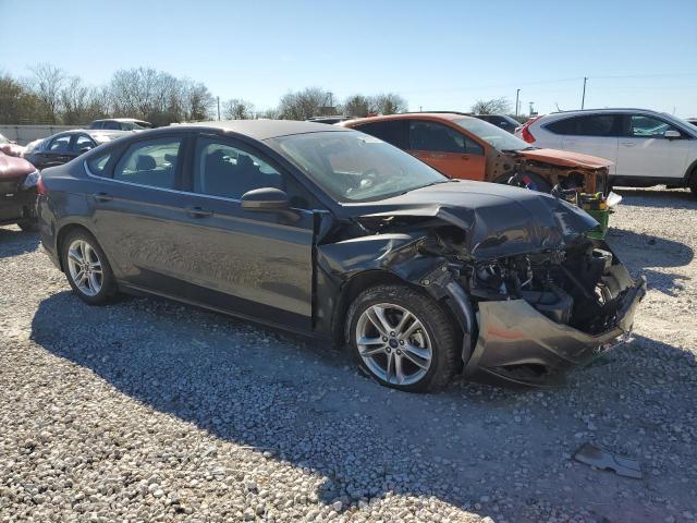 3FA6P0HD7JR267561 - 2018 FORD FUSION SE GRAY photo 4