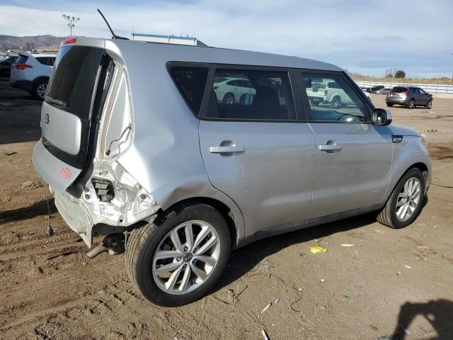 KNDJP3A58K7662513 - 2019 KIA SOUL + SILVER photo 3