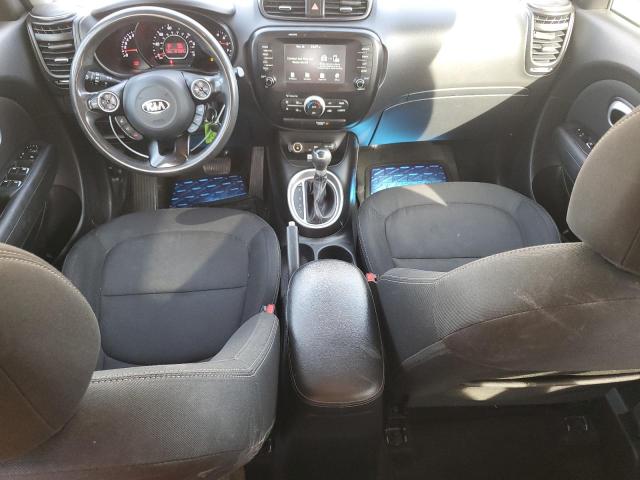 KNDJP3A58K7662513 - 2019 KIA SOUL + SILVER photo 8
