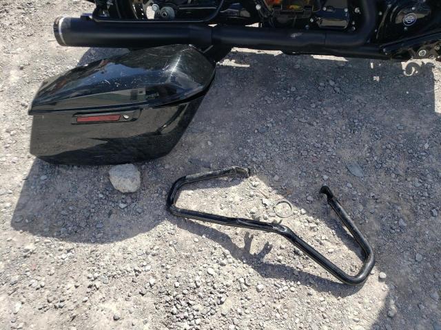 1HD1KB712SB608262 - 2025 HARLEY-DAVIDSON FLHX 黑色 照片 9