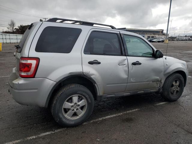 1FMCU93148KA34481 - 2008 FORD ESCAPE XLT SILVER photo 3