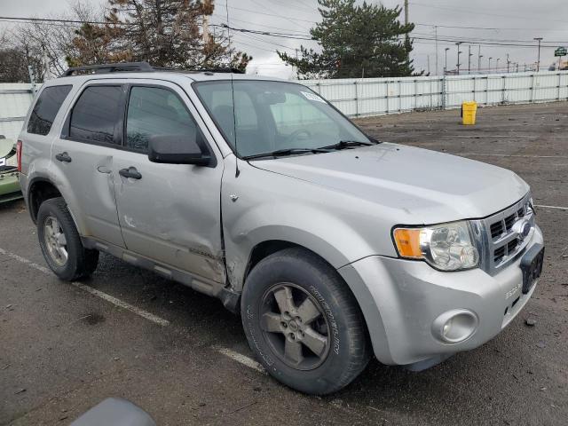 1FMCU93148KA34481 - 2008 FORD ESCAPE XLT SILVER photo 4