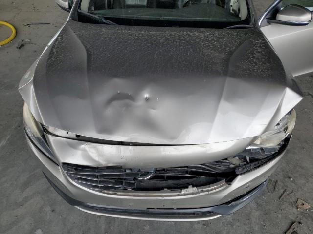 YV1612FSXE2279409 - 2014 VOLVO S60 T5 SILVER photo 11