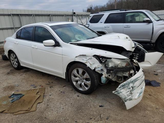 1HGCP26839A066066 - 2009 HONDA ACCORD EXL WHITE photo 4