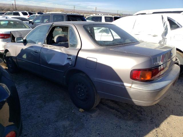 JT2BG12K3T0391781 - 1996 TOYOTA CAMRY DX TAN photo 2