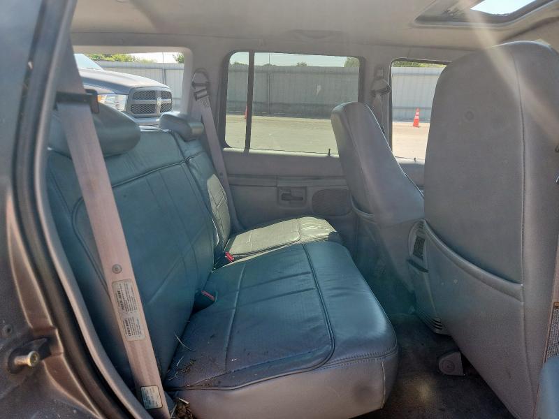 1FMZU32E3WZB29520 - 1998 FORD EXPLORER 灰色 照片 10