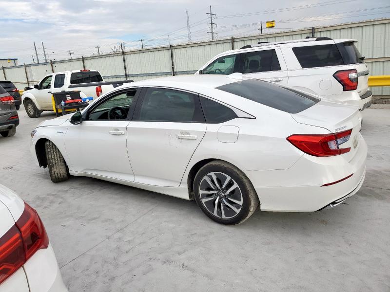 1HGCV3F11KA003519 - 2019 HONDA ACCORD HYBRID WHITE photo 2