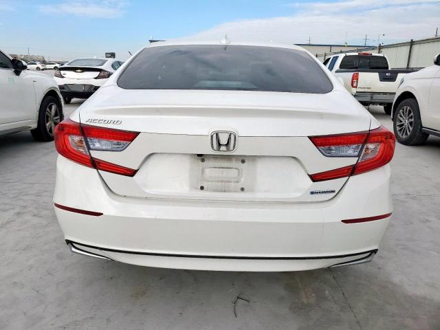 1HGCV3F11KA003519 - 2019 HONDA ACCORD HYBRID WHITE photo 6