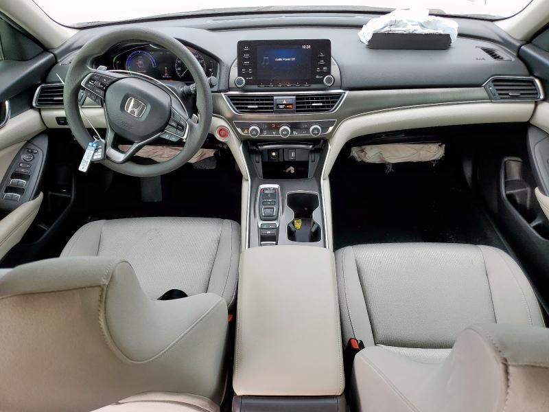 1HGCV3F11KA003519 - 2019 HONDA ACCORD HYBRID WHITE photo 8