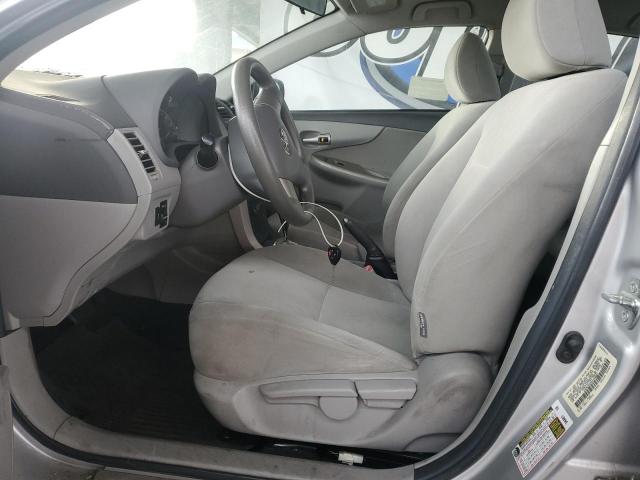 1NXBU4EE8AZ335621 - 2010 TOYOTA COROLLA BASE Gümüş fotoğraf 7