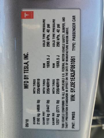 5YJ3E1EA3JF061061 - 2018 TESLA MODEL 3 银色 照片 12