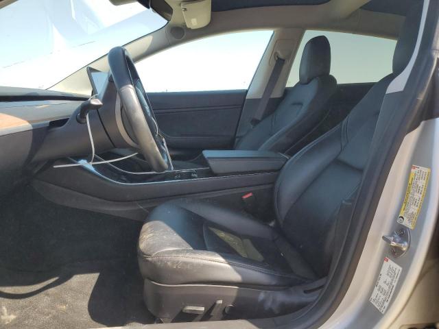 5YJ3E1EA3JF061061 - 2018 TESLA MODEL 3 银色 照片 7