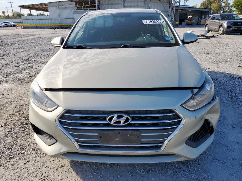 3KPC24A63LE113616 - 2020 HYUNDAI ACCENT SE ვერცხლისფერი ფოტო 5