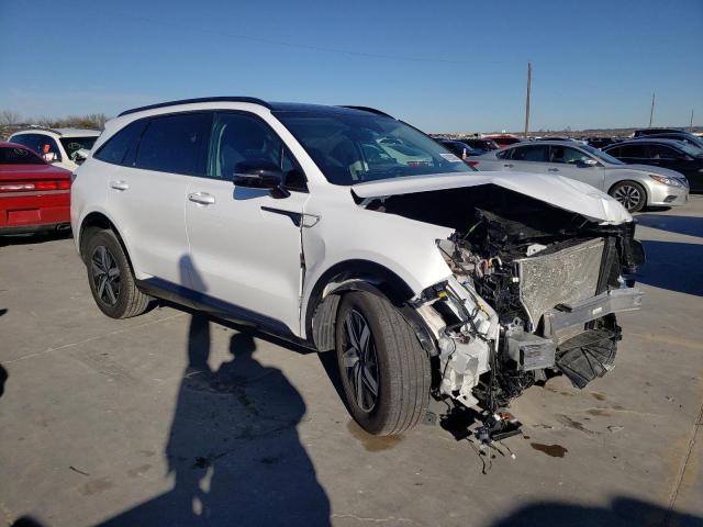 5XYRL4LC3PG217574 - 2023 KIA SORENTO S WHITE photo 4