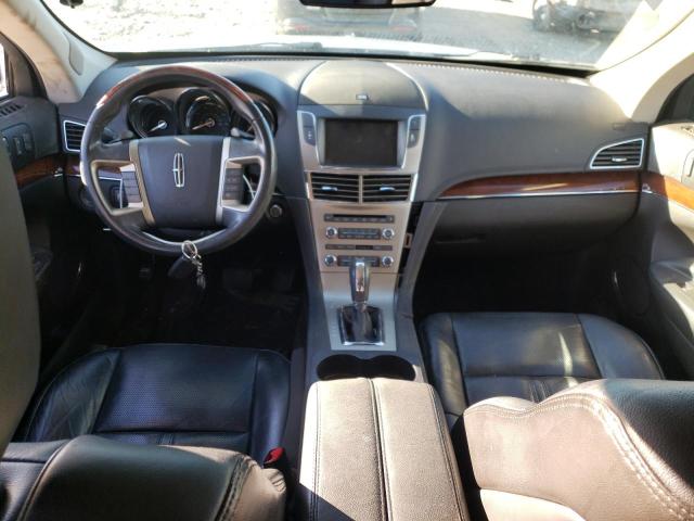 2LMHJ5ATXCBL52754 - 2012 LINCOLN MKT SILVER photo 8