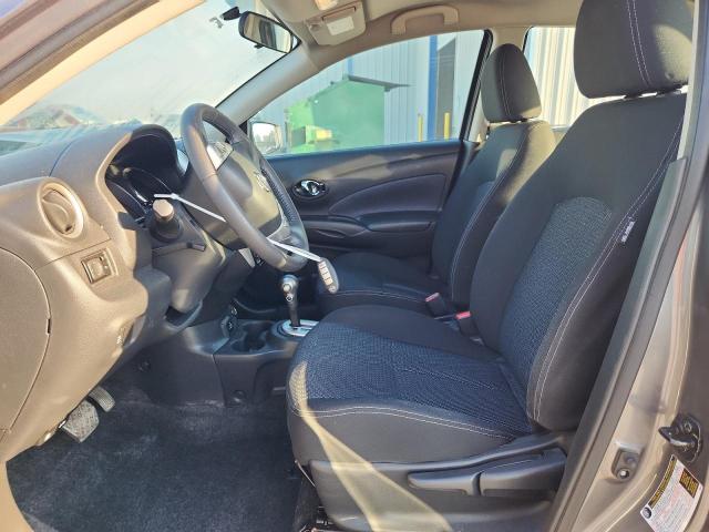 3N1CN7AP5KL811921 - 2019 NISSAN VERSA S ნაცრისფერი ფოტო 7