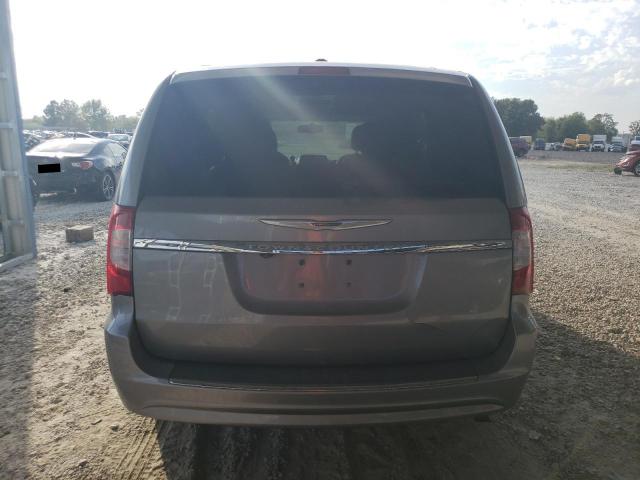 2C4RC1BGXFR595646 - 2015 CHRYSLER TOWN & COU TOURING SILVER photo 6