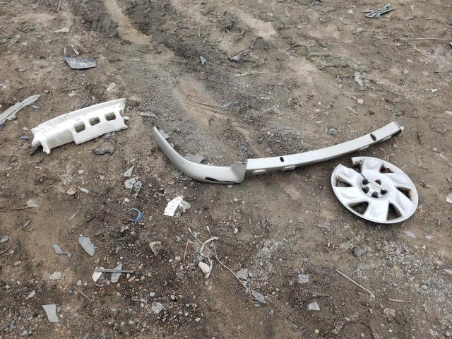 2T1KR32E13C095722 - 2003 TOYOTA COROLLA MA XR SILVER photo 12