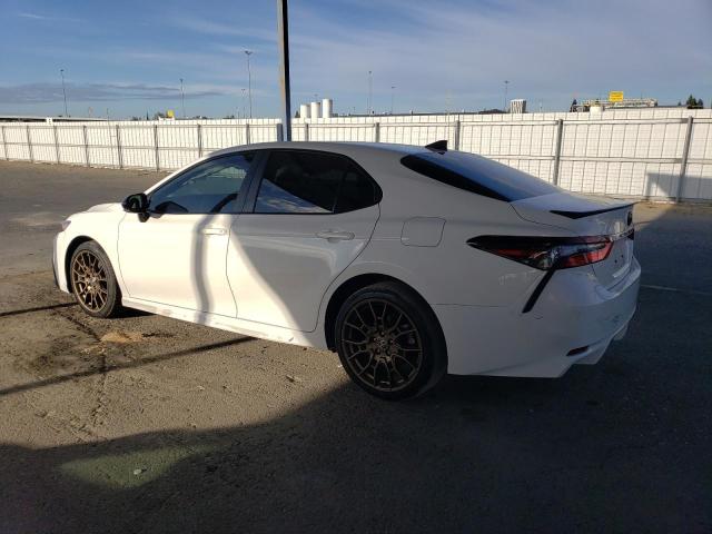 4T1G11AK4PU144456 - 2023 TOYOTA CAMRY SE NIGHT SHADE WHITE photo 2