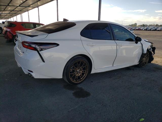 4T1G11AK4PU144456 - 2023 TOYOTA CAMRY SE NIGHT SHADE WHITE photo 3