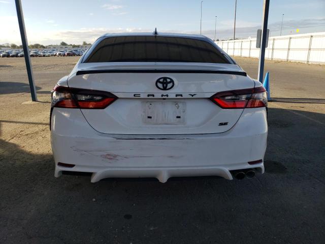 4T1G11AK4PU144456 - 2023 TOYOTA CAMRY SE NIGHT SHADE WHITE photo 6