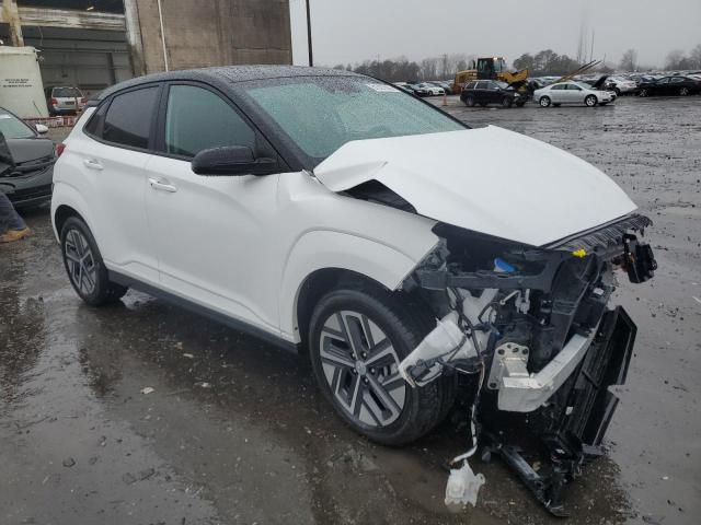 KM8K23AG8PU166720 - 2023 HYUNDAI KONA SE WHITE photo 4