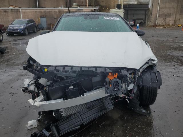 KM8K23AG8PU166720 - 2023 HYUNDAI KONA SE WHITE photo 5