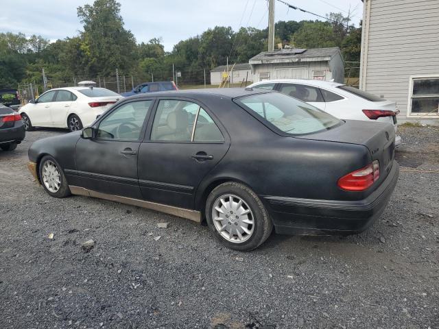 WDBJF65JXYB111970 - 2000 MERCEDES-BENZ E 320 Qara foto 2