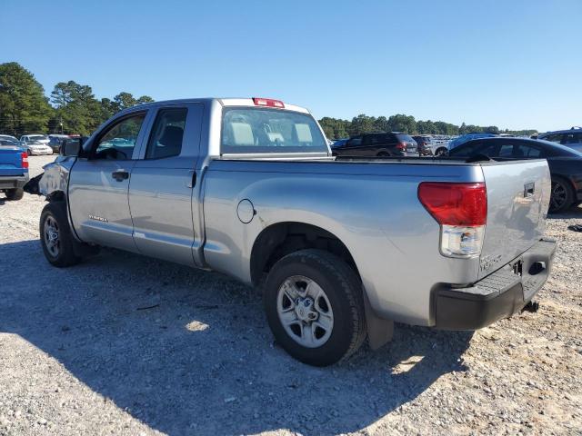 5TFRM5F17AX019811 - 2010 TOYOTA TUNDRA DOUBLE CAB SR5 SILVER photo 2