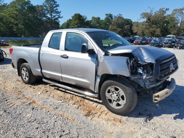5TFRM5F17AX019811 - 2010 TOYOTA TUNDRA DOUBLE CAB SR5 SILVER photo 4