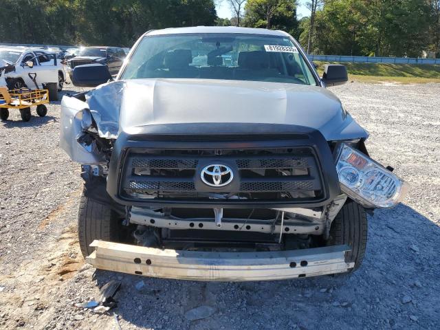 5TFRM5F17AX019811 - 2010 TOYOTA TUNDRA DOUBLE CAB SR5 SILVER photo 5