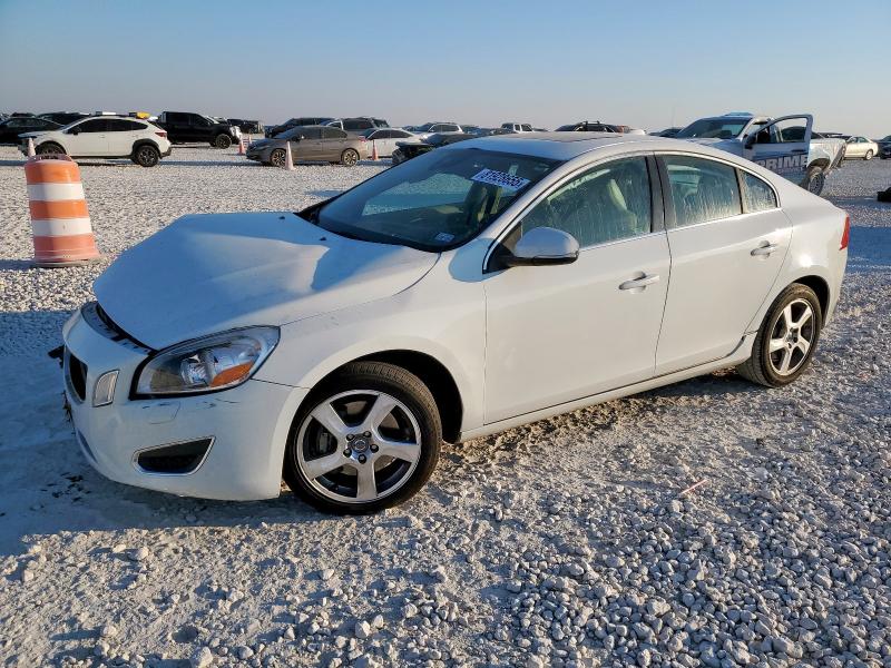 2012 VOLVO S60 T5, 