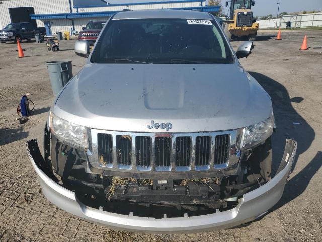 1C4RJFAG7DC622361 - 2013 JEEP GRAND CHEROKEE LAREDO SILVER photo 5