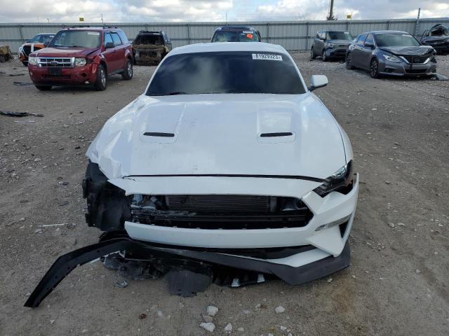 1FA6P8CF3K5132069 - 2019 FORD MUSTANG GT WHITE photo 5