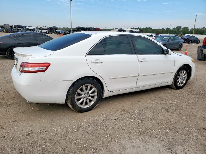 4T1BK3EK7BU610810 - 2011 TOYOTA CAMRY SE თეთრი ფოტო 3