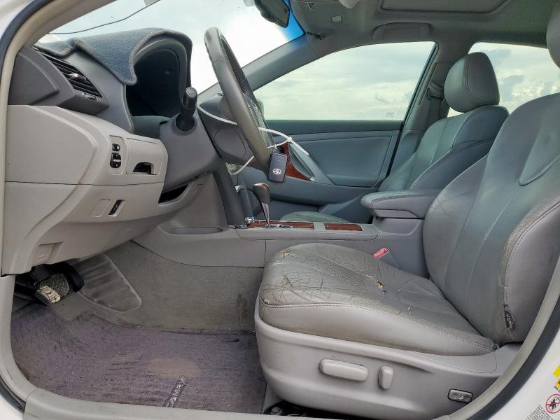 4T1BK3EK7BU610810 - 2011 TOYOTA CAMRY SE თეთრი ფოტო 7