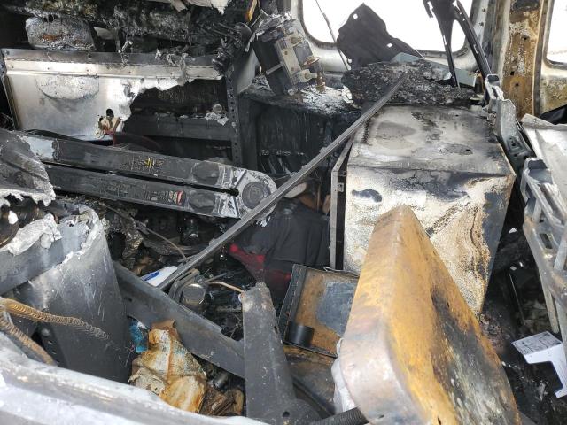 ZFBERFAB8H6E05276 - 2017 RAM PROMASTER დამწვარი ფოტო 11