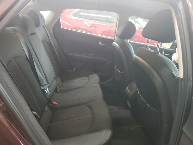 5XXGT4L36GG007837 - 2016 KIA OPTIMA LX MAROON photo 10