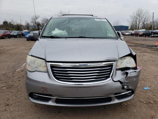 2C4RC1BG1ER358154 - 2014 CHRYSLER TOWN & COU TOURING ვერცხლისფერი ფოტო 5