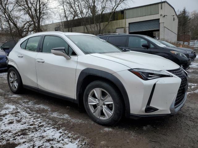 JTHY3JBH3K2007453 - 2019 LEXUS UX 200 WHITE photo 4